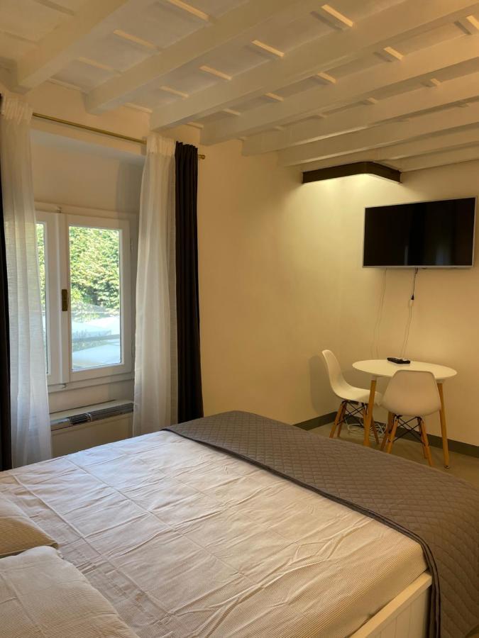 Renai Studio Flat Florence Luaran gambar