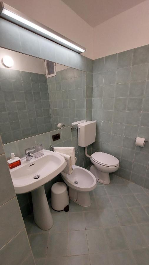 Renai Studio Flat Florence Luaran gambar